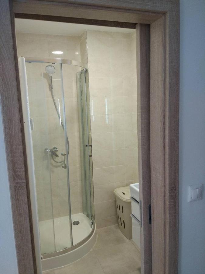 Moderny Apartman S Krbom A Klimatizaciou Prešov Exterior foto